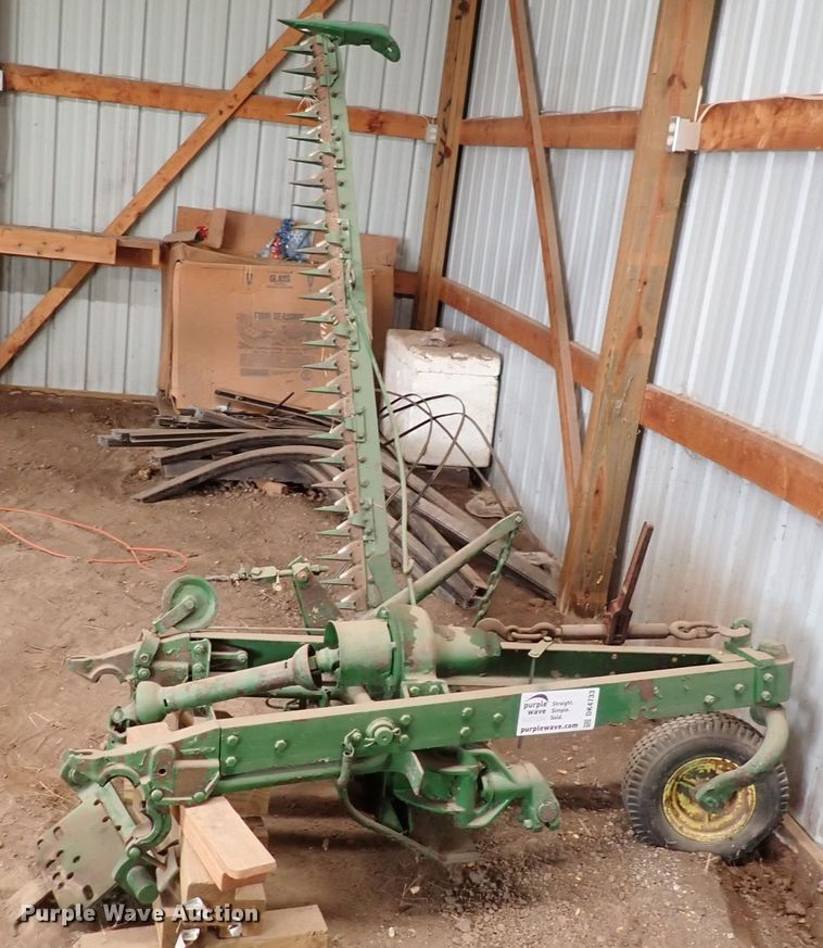 image for item DK4733 John Deere No. 8  sickle mower