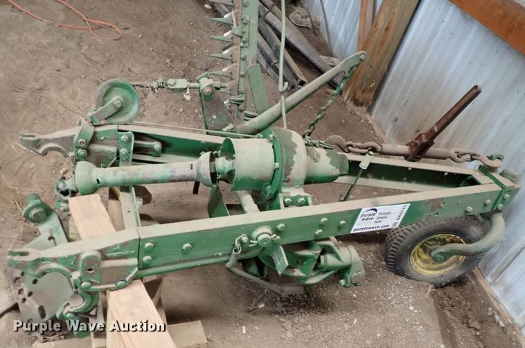 image for item DK4733 John Deere No. 8  sickle mower