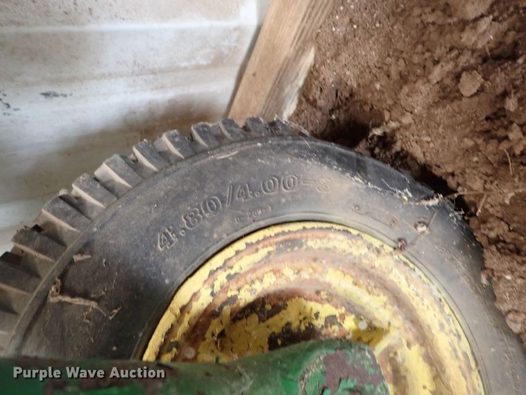 image for item DK4733 John Deere No. 8  sickle mower