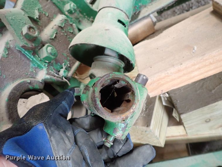 image for item DK4733 John Deere No. 8  sickle mower