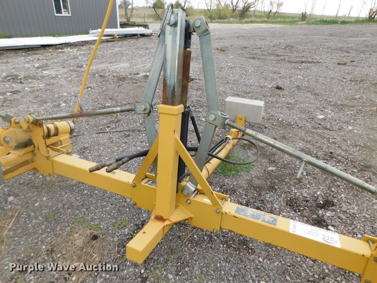 image for item DK8516 2003 Vermeer WR24  hay rake