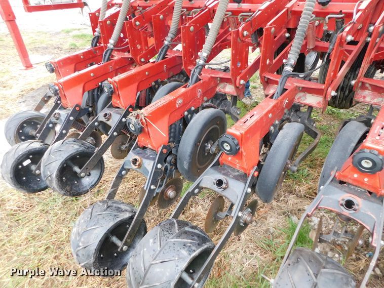 image for item DK8518 1994 Case IH 5500  Soybean Special grain drill