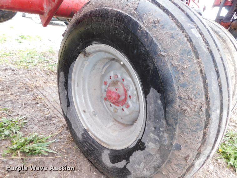 image for item DK8518 1994 Case IH 5500  Soybean Special grain drill