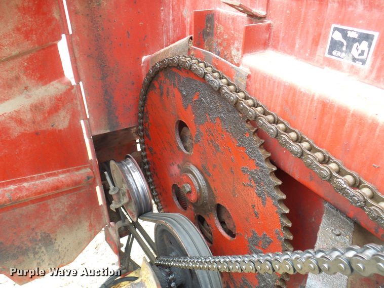 image for item DL0967 New Holland 306  manure spreader