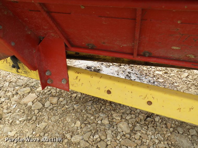 image for item DL0967 New Holland 306  manure spreader