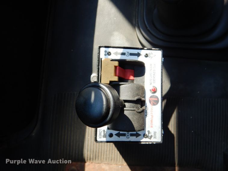 image for item DL2758 1999 International 8100  grain truck