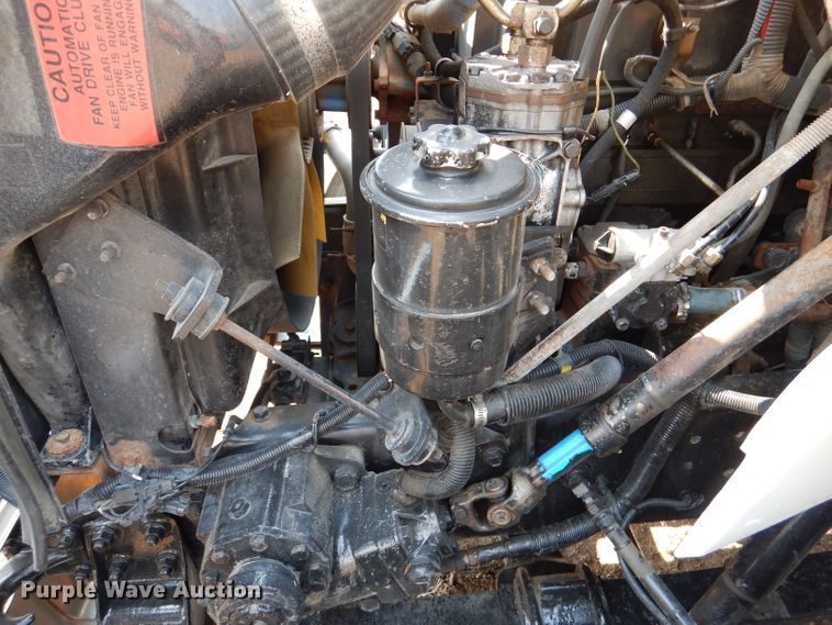 image for item DL2758 1999 International 8100  grain truck