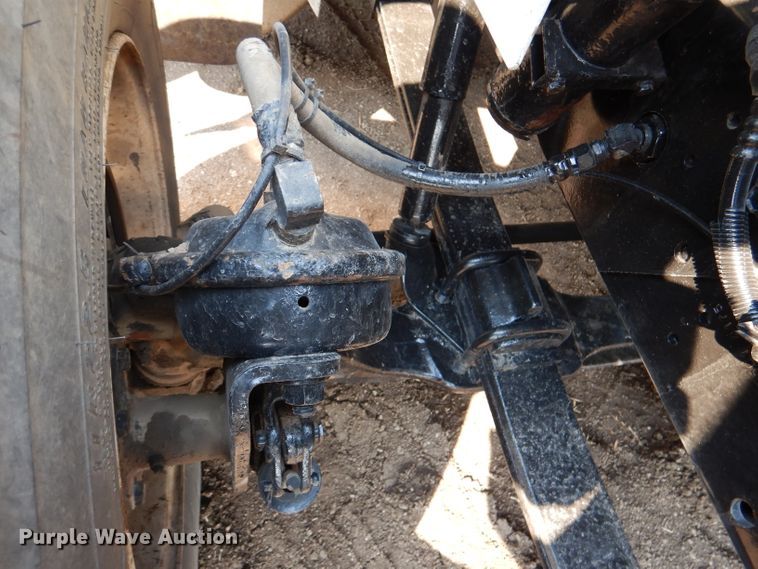 image for item DL2758 1999 International 8100  grain truck