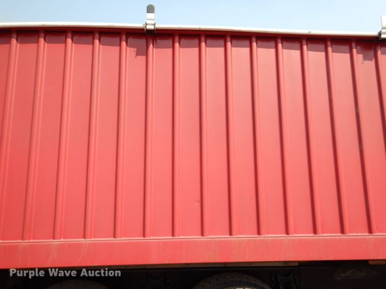 image for item DL2758 1999 International 8100  grain truck