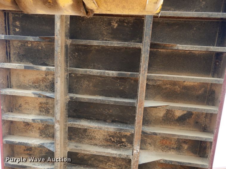 image for item DL2758 1999 International 8100  grain truck