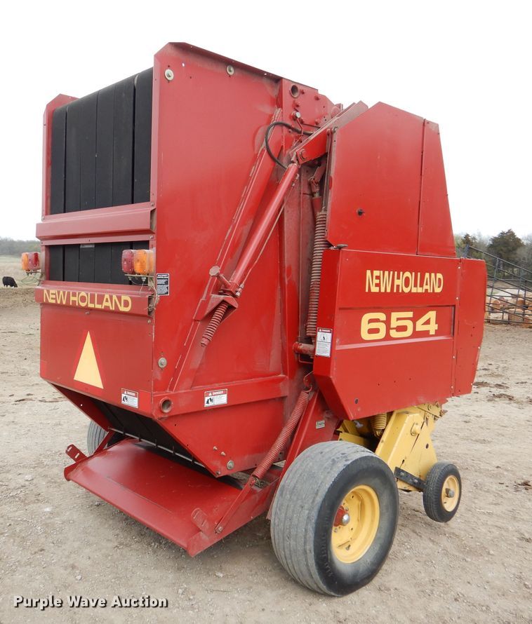 image for item DL2790 1998 New Holland 654  round baler