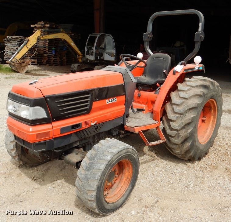 image for item DL2888 Kubota L4610  MFWD tractor