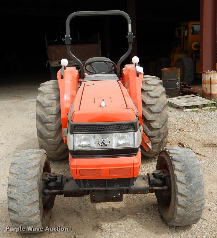 image for item DL2888 Kubota L4610  MFWD tractor