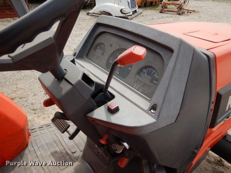 image for item DL2888 Kubota L4610  MFWD tractor