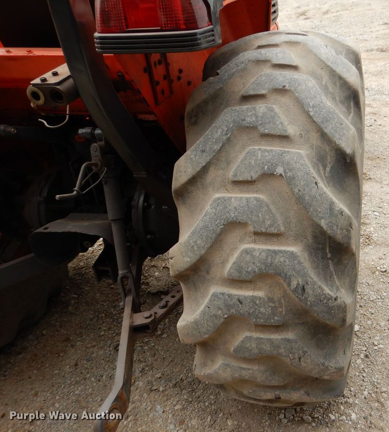 image for item DL2888 Kubota L4610  MFWD tractor