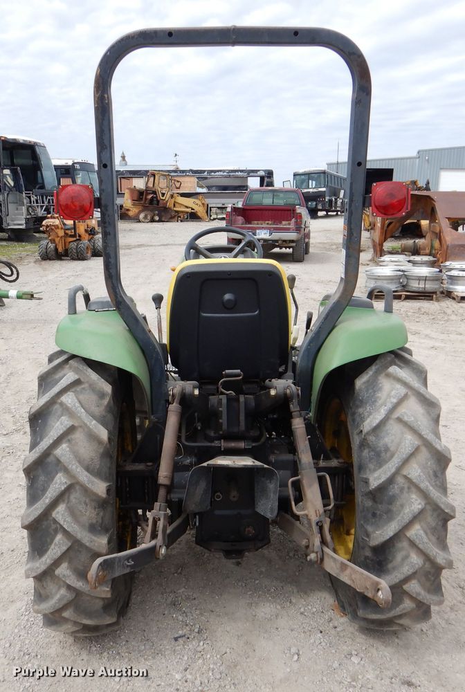 image for item DL2889 John Deere 4400  MFWD tractor