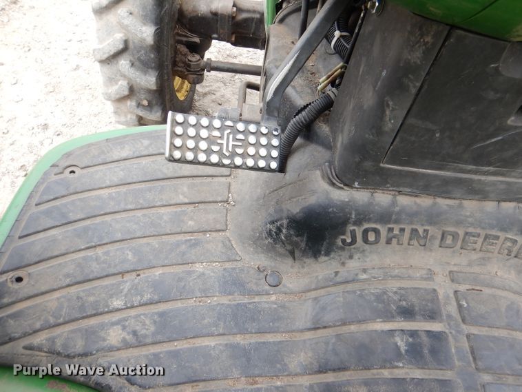 image for item DL2889 John Deere 4400  MFWD tractor