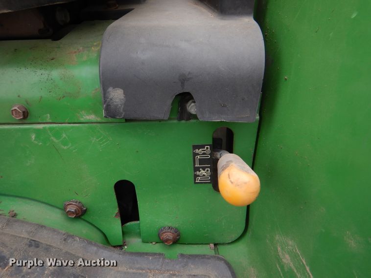 image for item DL2889 John Deere 4400  MFWD tractor