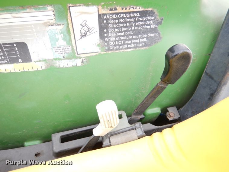 image for item DL2889 John Deere 4400  MFWD tractor