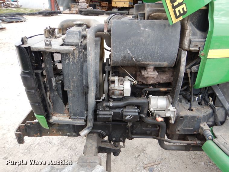 image for item DL2889 John Deere 4400  MFWD tractor