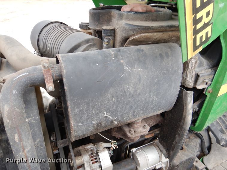 image for item DL2889 John Deere 4400  MFWD tractor