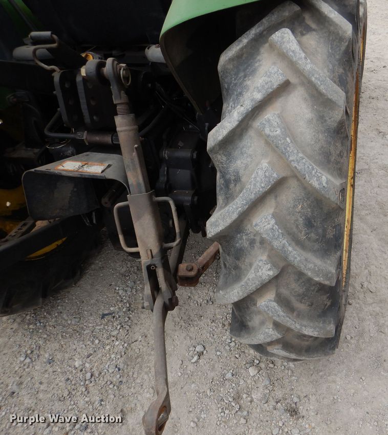 image for item DL2889 John Deere 4400  MFWD tractor