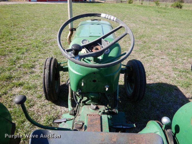 image for item DL2907 Oliver Super 55  tractor