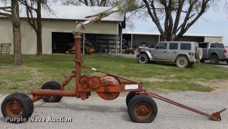 image for item DL2926 1975 EZ Rain Machine MK54 irrigation gun