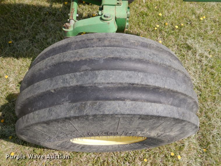 image for item DL2936 1979 John Deere 4840  tractor