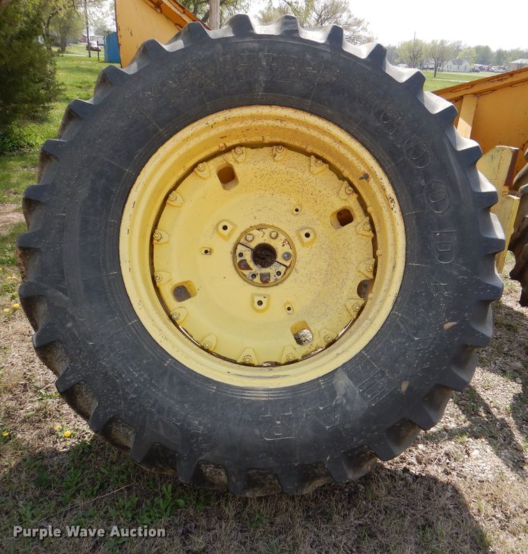 image for item DL2936 1979 John Deere 4840  tractor