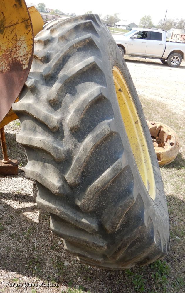 image for item DL2936 1979 John Deere 4840  tractor