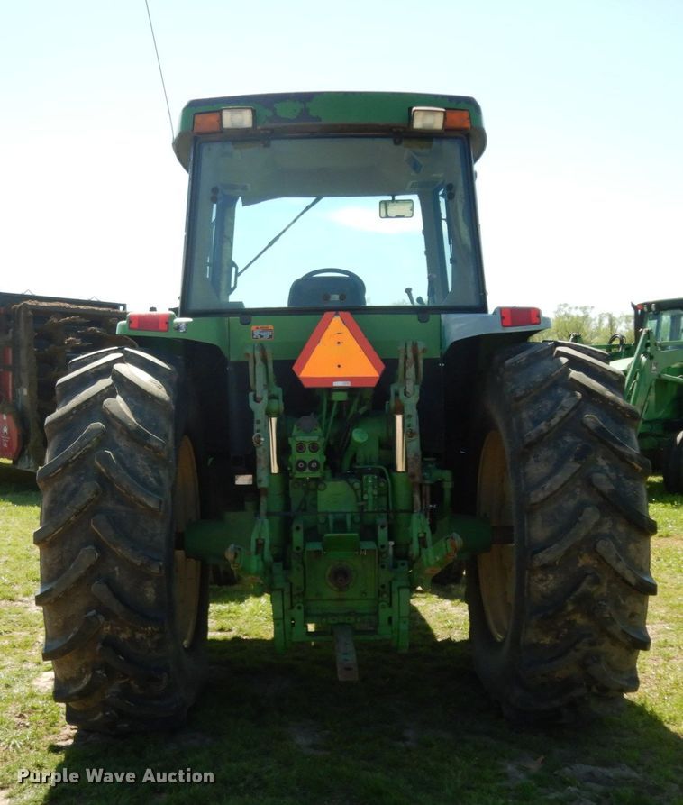 image for item DM2908 1994 John Deere 7400  tractor