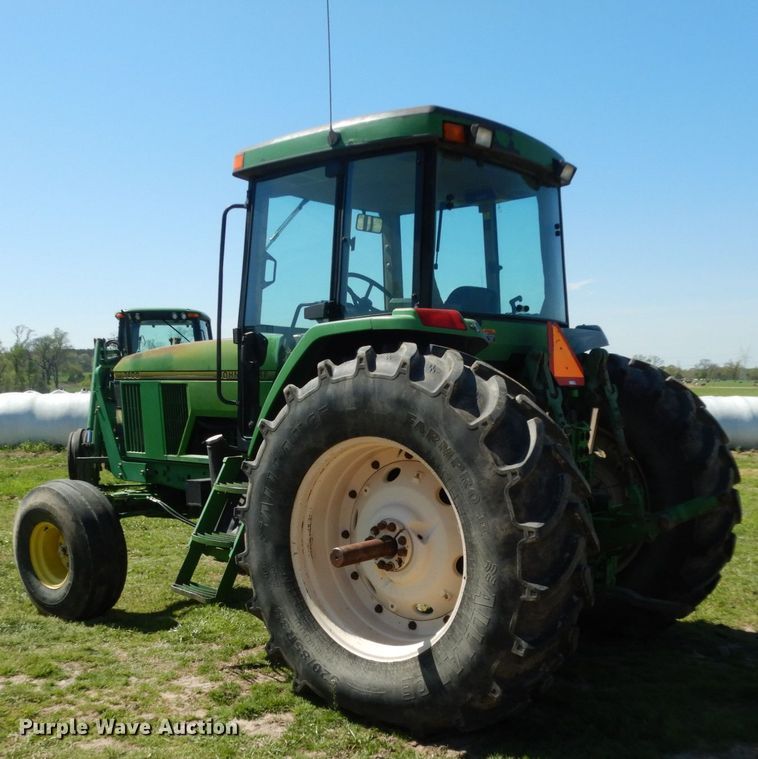image for item DM2908 1994 John Deere 7400  tractor