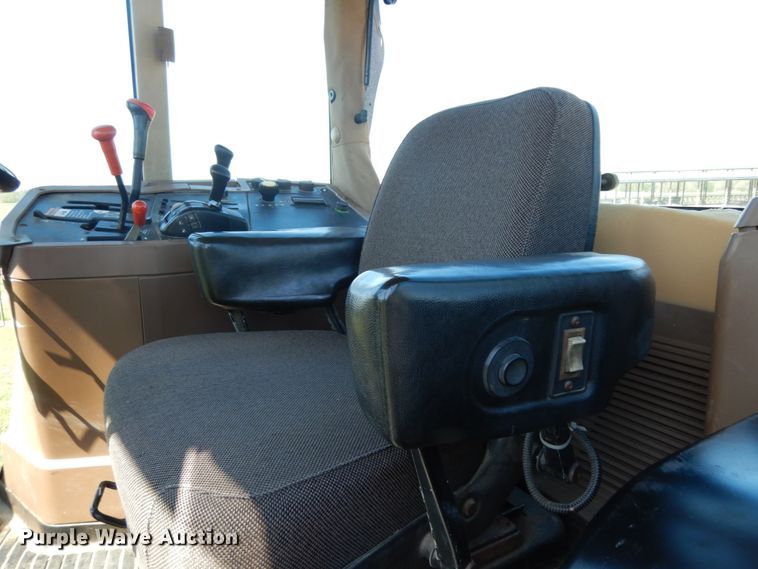 image for item DM2908 1994 John Deere 7400  tractor