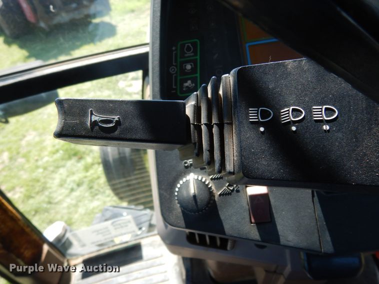 image for item DM2908 1994 John Deere 7400  tractor