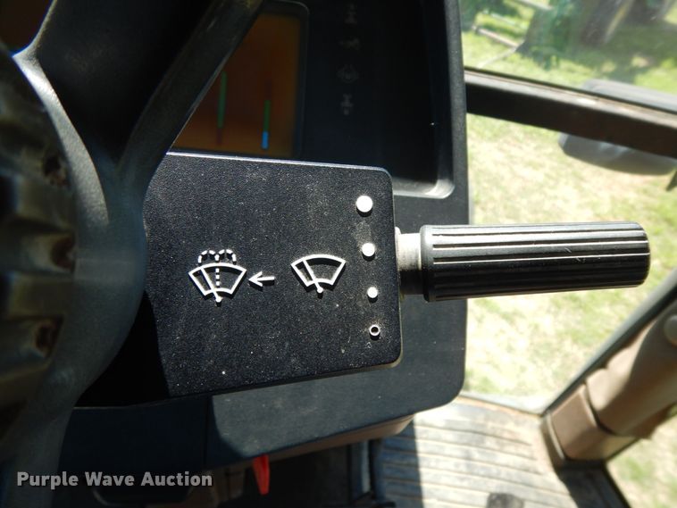 image for item DM2908 1994 John Deere 7400  tractor