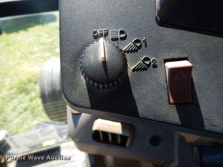 image for item DM2908 1994 John Deere 7400  tractor