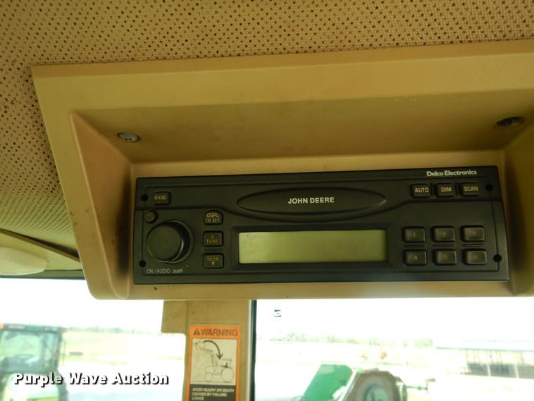 image for item DM2908 1994 John Deere 7400  tractor