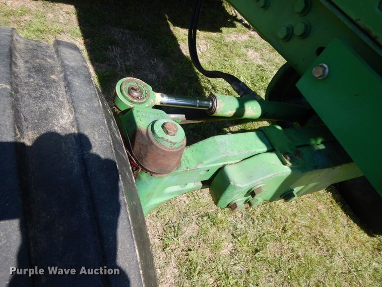 image for item DM2908 1994 John Deere 7400  tractor