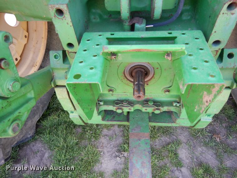 image for item DM2908 1994 John Deere 7400  tractor