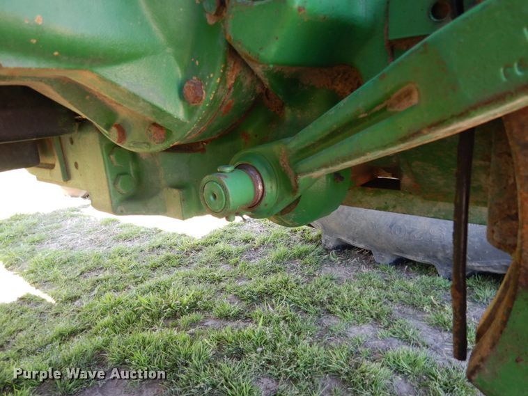 image for item DM2908 1994 John Deere 7400  tractor