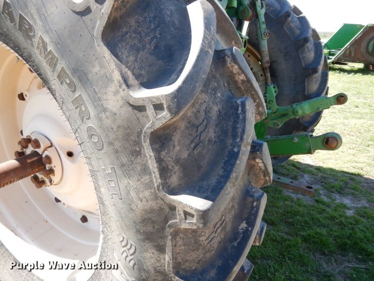 image for item DM2908 1994 John Deere 7400  tractor