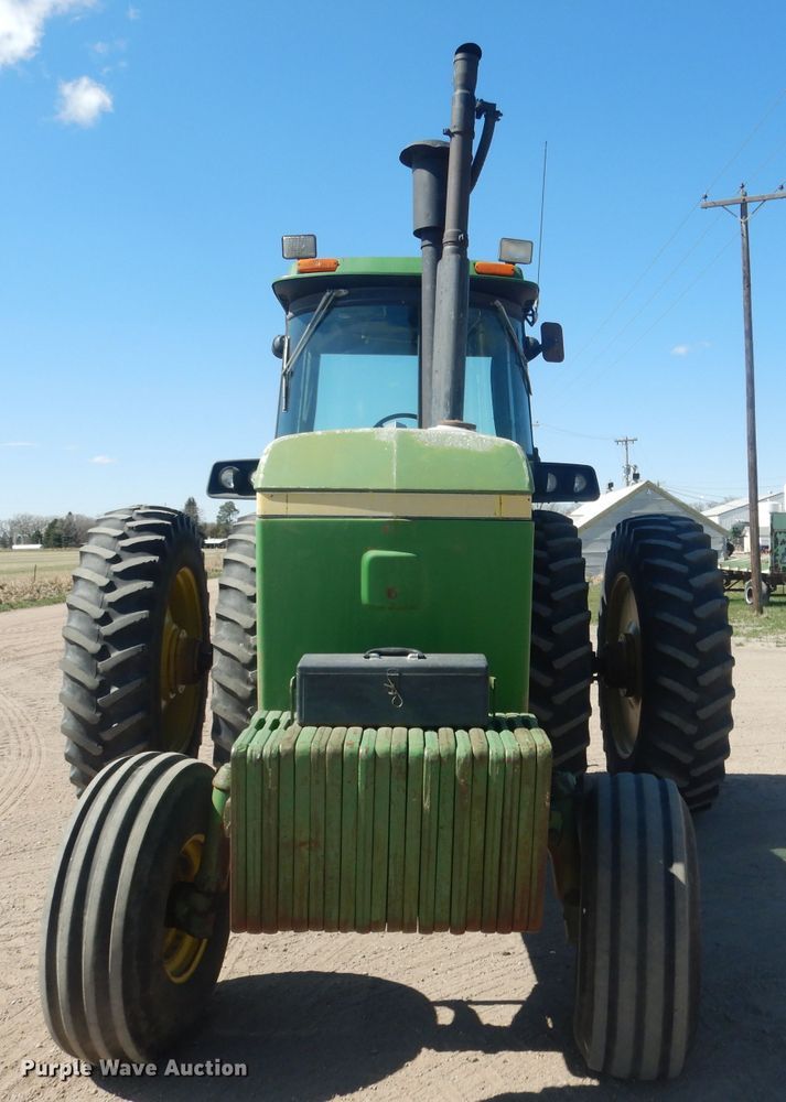 image for item FI9022 1980 John Deere 4640  tractor