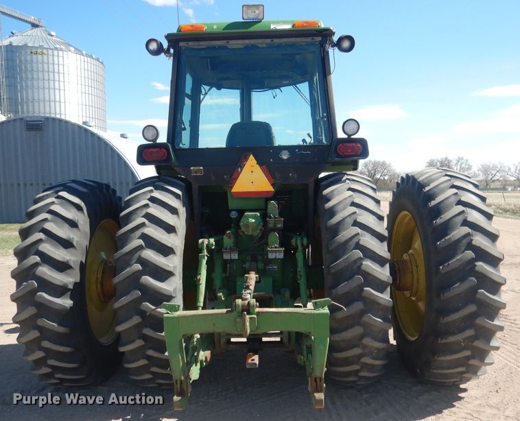 image for item FI9022 1980 John Deere 4640  tractor