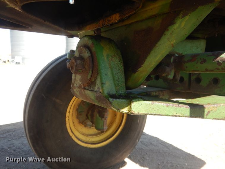 image for item FI9022 1980 John Deere 4640  tractor