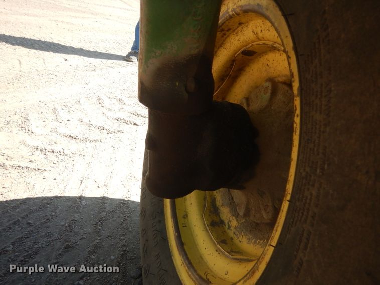 image for item FI9022 1980 John Deere 4640  tractor