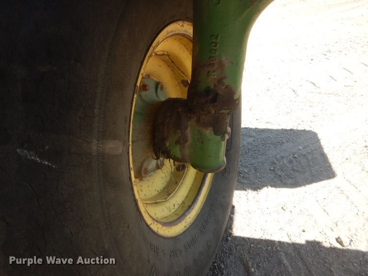 image for item FI9022 1980 John Deere 4640  tractor