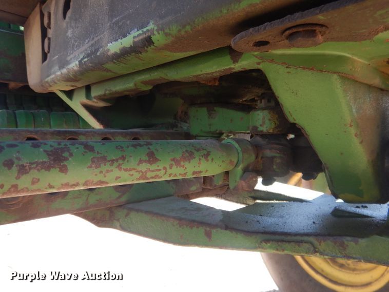 image for item FI9022 1980 John Deere 4640  tractor