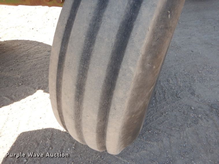 image for item FI9022 1980 John Deere 4640  tractor