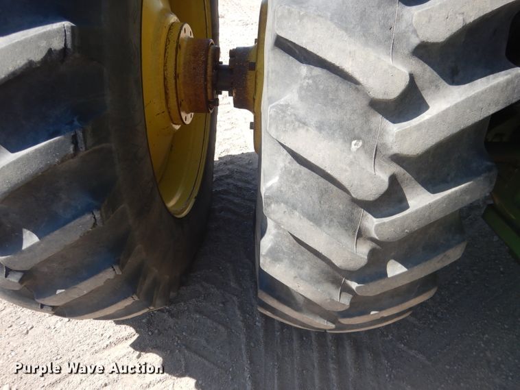 image for item FI9022 1980 John Deere 4640  tractor